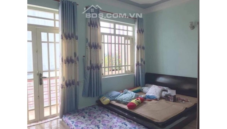 Nhà Liên Khu 4-5 Diện Tích Lớn 5x27, 1T 1L, Chia Sẵn 2 Căn, Kinh Doanh Tốt, Chỉ 6 Tỷ